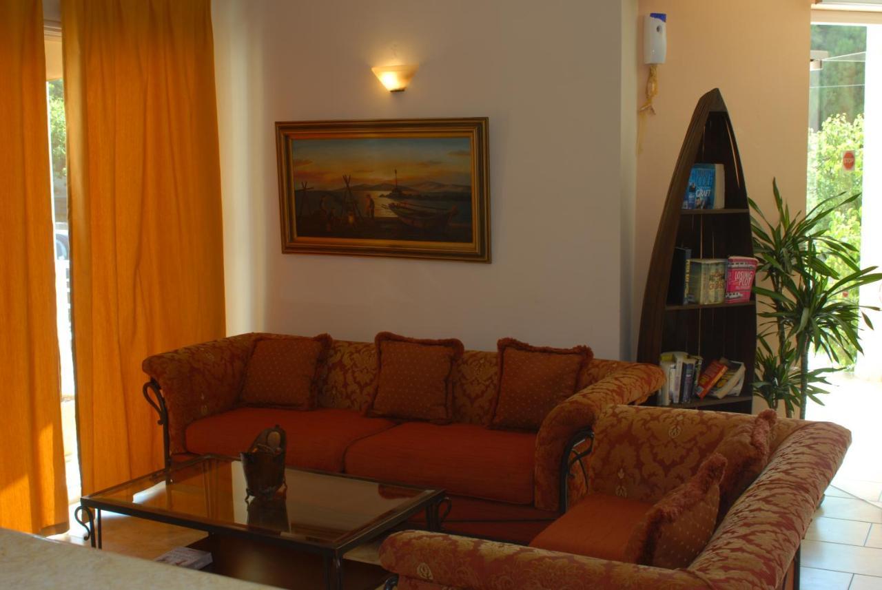 La Sirena Hotel Аргаси Экстерьер фото