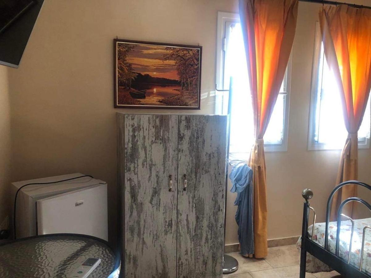 La Sirena Hotel Аргаси Экстерьер фото